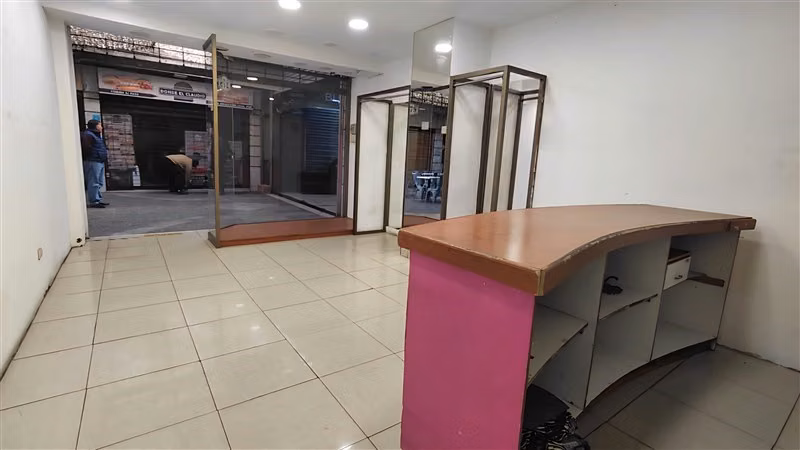 Local Comercial en arriendo (Recoleta)