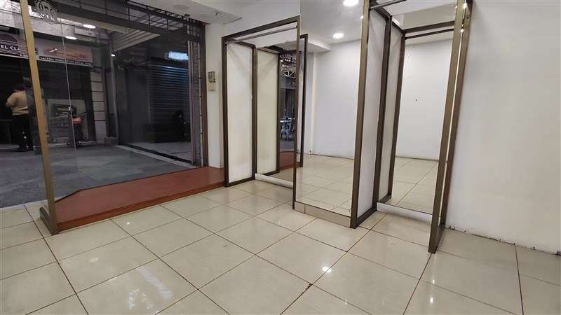 Local Comercial en arriendo (Recoleta)