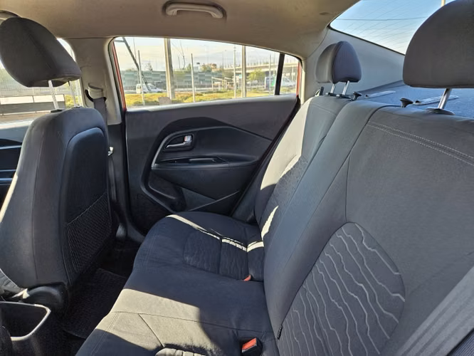 Kia Rio 4 Ex Mt 1.4 2015