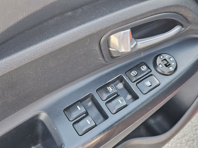 Kia Rio 4 Ex Mt 1.4 2015
