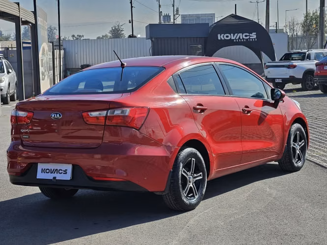 Kia Rio 4 Ex Mt 1.4 2015