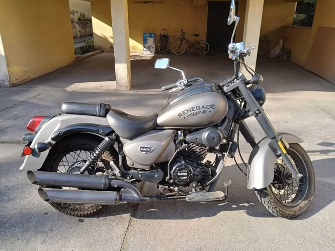 Vendo Moto Um