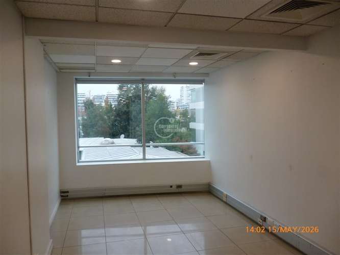 Oficina en arriendo en Vitacura