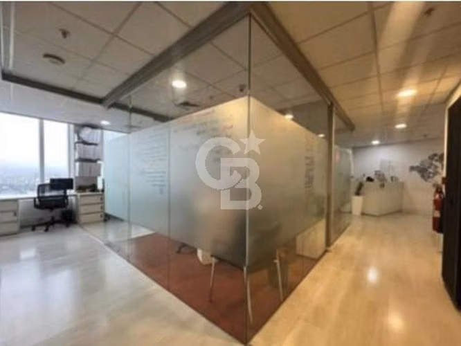 Oficina Arriendo Sector Escuela Militar Las Condes