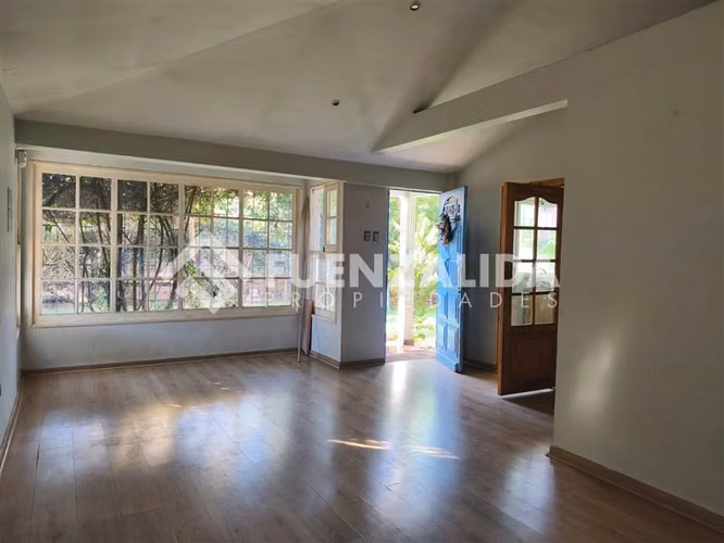 PLUSVALIA Casa en venta de 3 dorm. en Las Condes