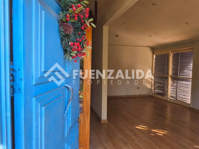 PLUSVALIA Casa en venta de 3 dorm. en Las Condes