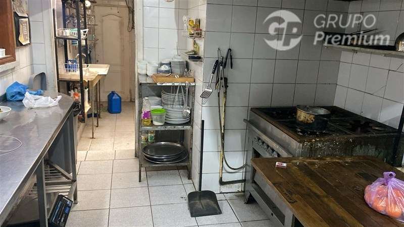 Se vende estratégica propiedad comercial