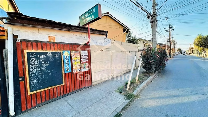 Casa esquina en venta de 3 dorm. en Quilicura