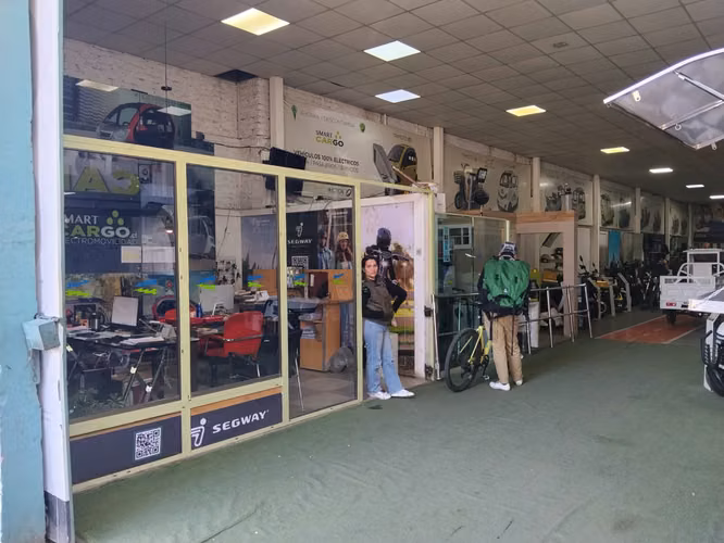 ARRIENDO GALPON 600 M2