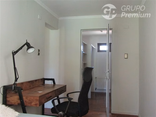 Venta Parcela de 7,3 has. 4 casas-Piscina, en Pintue - Paine