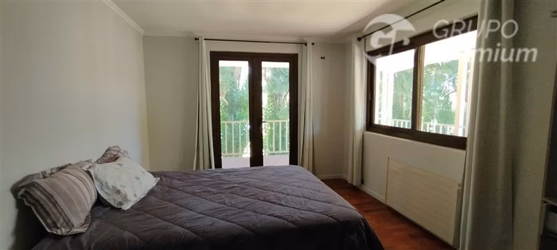Venta Parcela de 7,3 has. 4 casas-Piscina, en Pintue - Paine