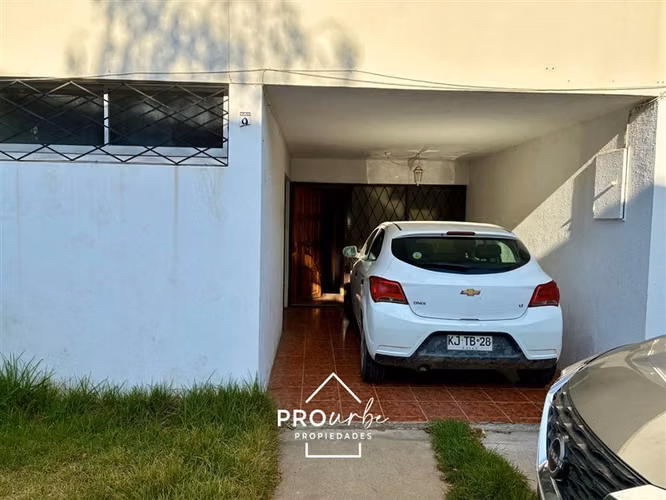 MIRAFLORES BAJO, PASAJE CERRADO/ PARA REMODELAR