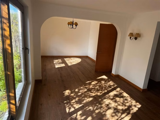 Casa en venta REMODELADA a pasos del hosp3 dorm. en Chillán