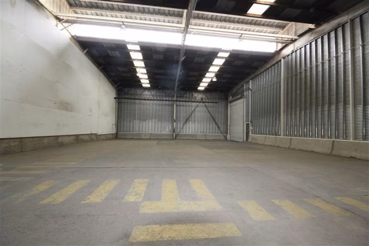 Bodega Complejo Industrial sector Américo Vespucio Quilicura