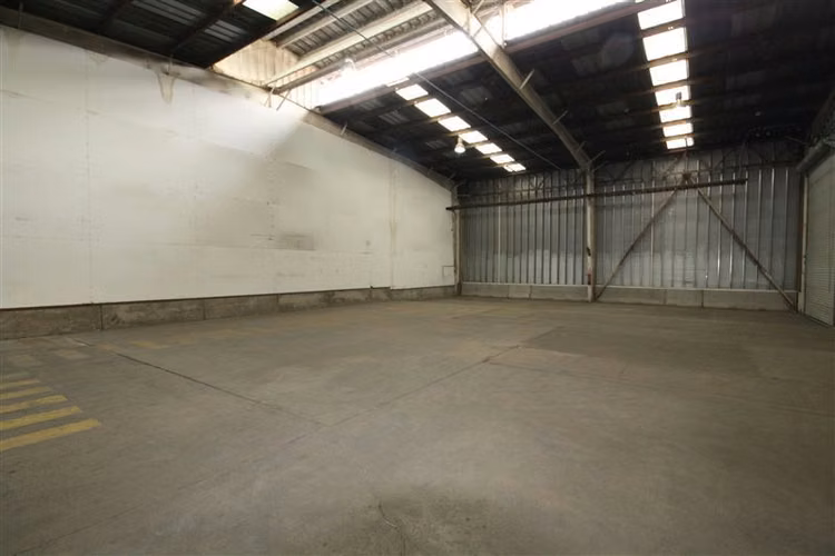 Bodega Complejo Industrial sector Américo Vespucio Quilicura