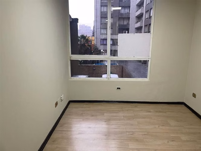 HOME/STUDIO/EST/BOD/ LADO DEL METRO U DE CHILE, STGO CENTRO