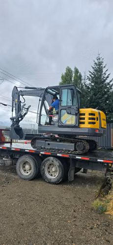 Arriendo de excavadora