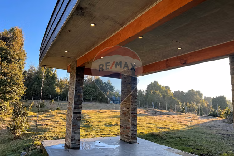 En venta casa en terreno en pucón