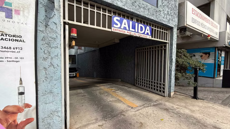 Estacionamiento - Médico Alcántara  (165408)