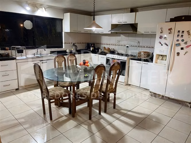 Casa 3D-4B con Piscina en Parcela de 1.800 m Las Encinas
