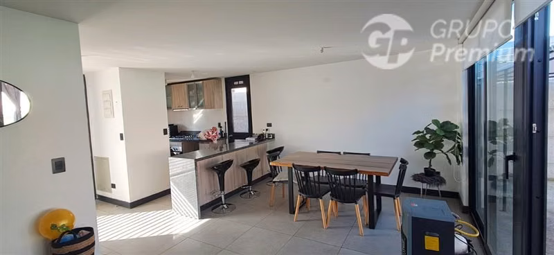 Casa en venta de 3D+ 2B en Padre Hurtado