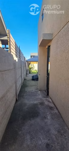Casa en venta de 3D+ 2B en Padre Hurtado