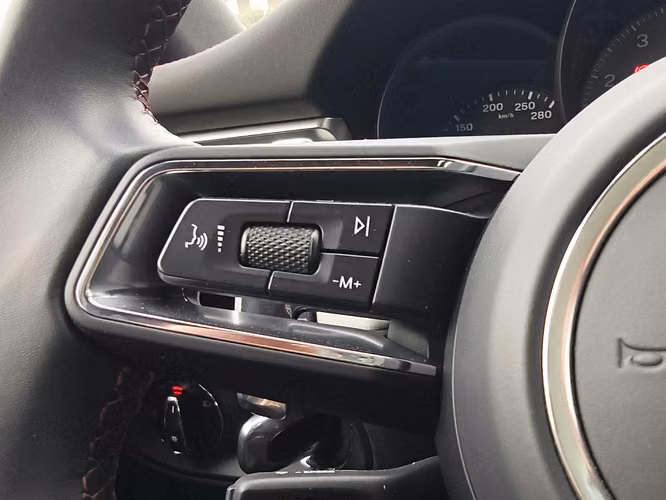 PORSCHE MACAN S 2022