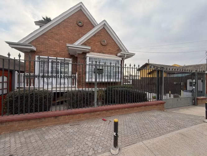 Vendo casa 3 niveles sector Juan Cisternas, La Serena