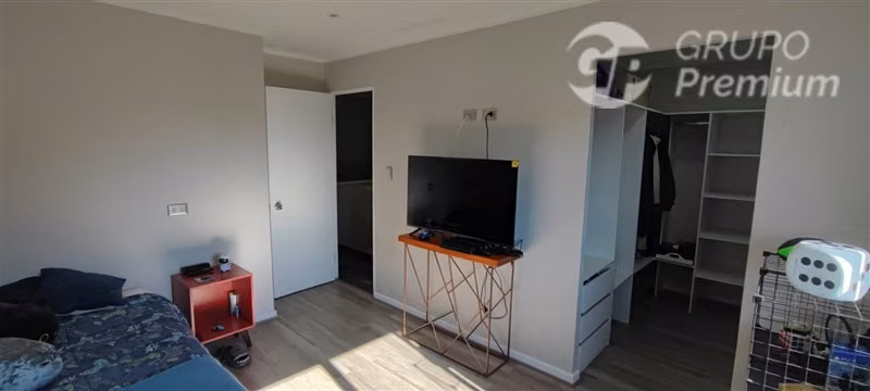 Casa en venta de 5 dorm en Concepción Sector Torreones