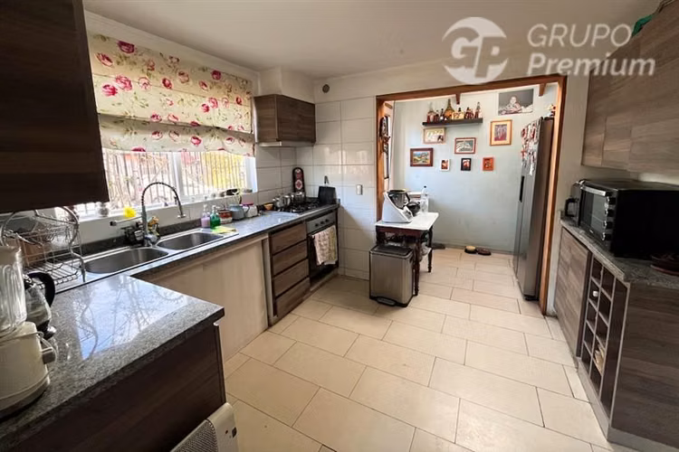 Casa en venta 4 dormitorios en Concepción sector Torreones