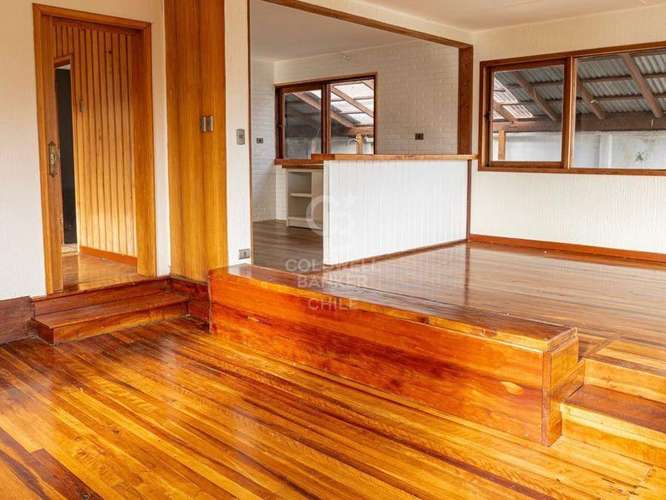 Hermosa casa comercial, excelente ubicacion. - Imagen 3