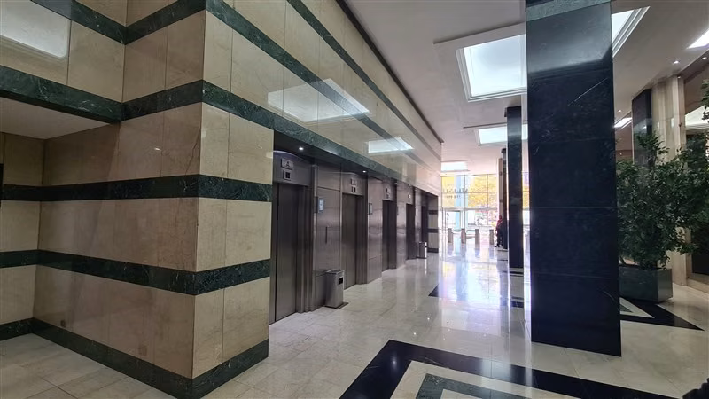 Oficina Arriendo Las Condes Bosque Isidora PLibre 377m2 3E