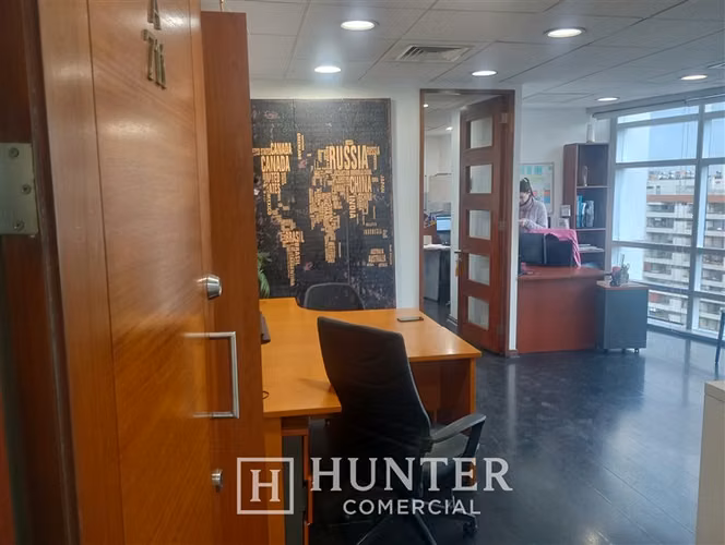 Oficina 57 M2 Las Condes 1P-2B-Open Space