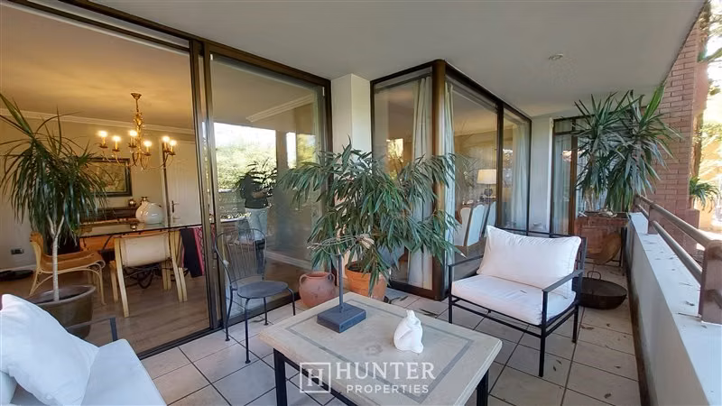 Hermoso y exclusivo 4D-3B en entorno verde tranquilo piscina