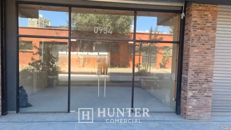 Local Comercial 75 m2 con Extraccion Bellavista Providencia