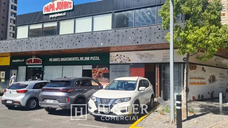 Local Comercial 105 M2 Stripcenter Av Peru, Recoleta