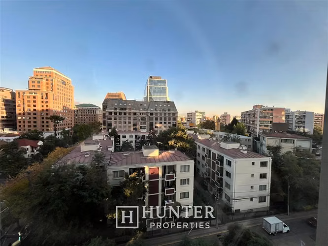 Oficina en venta en Providencia Metro Pedro Valdivia