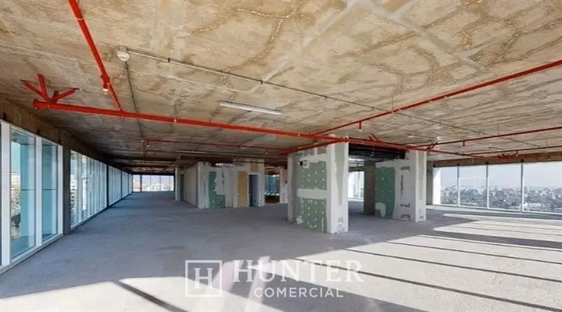 Oficinas Planta Libre de 400- 800 M2, cerca Metro Las Condes