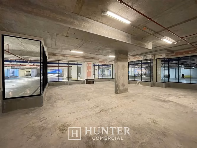 Local Comercial 138 M2 Vespucio-Renato Sanchez Las Condes