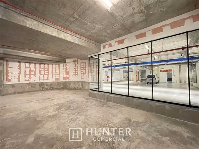 Local Comercial 138 M2 Vespucio-Renato Sanchez Las Condes