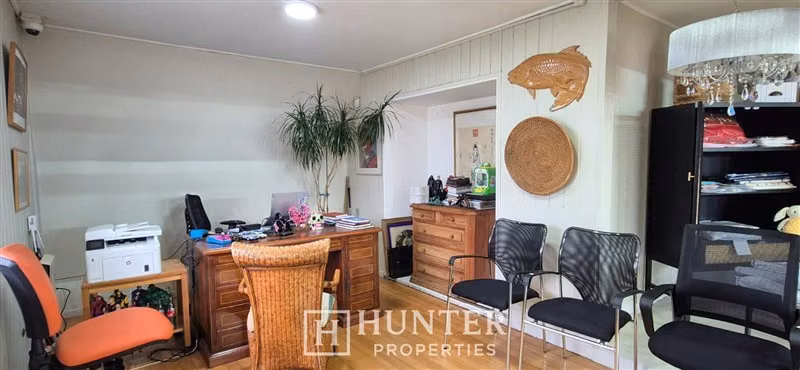 Oficina de 6 ambientes/2 baños en arriendo en Puerto Montt