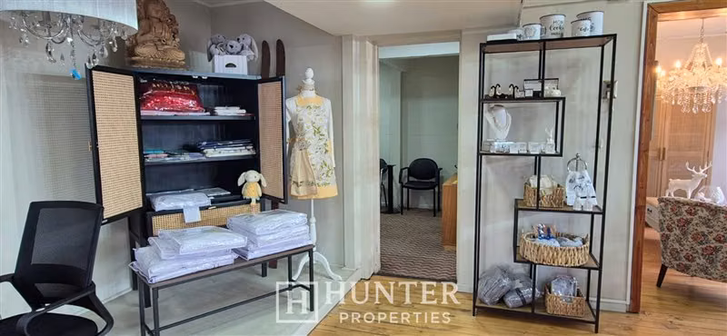 Oficina de 6 ambientes/2 baños en arriendo en Puerto Montt