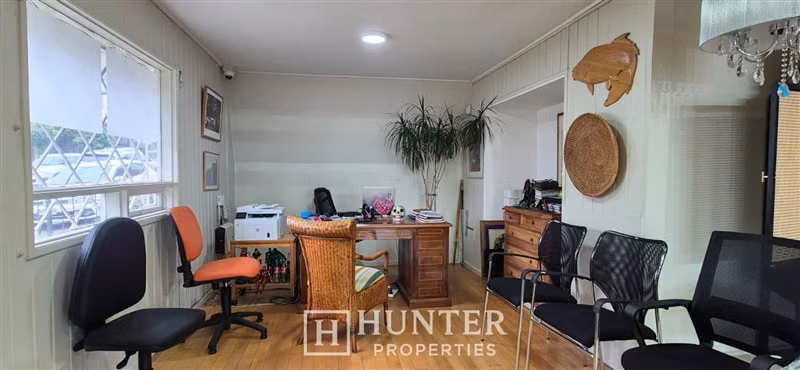 Oficina de 6 ambientes/2 baños en arriendo en Puerto Montt