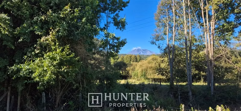 Parcela en venta con bosque y vista volcán en Puerto Montt