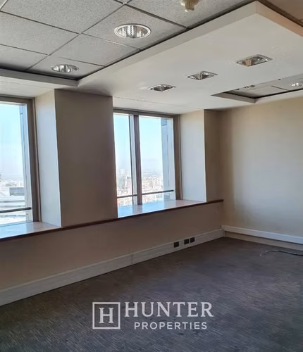 Oficina 400-500 M2 Miraflores en Santiago