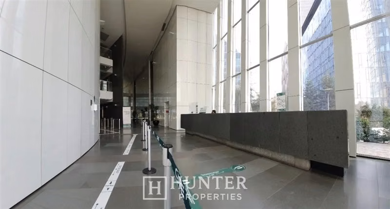 Oficina 346 M2 Nva. Las Condes, Metro Manquehue, Las Condes