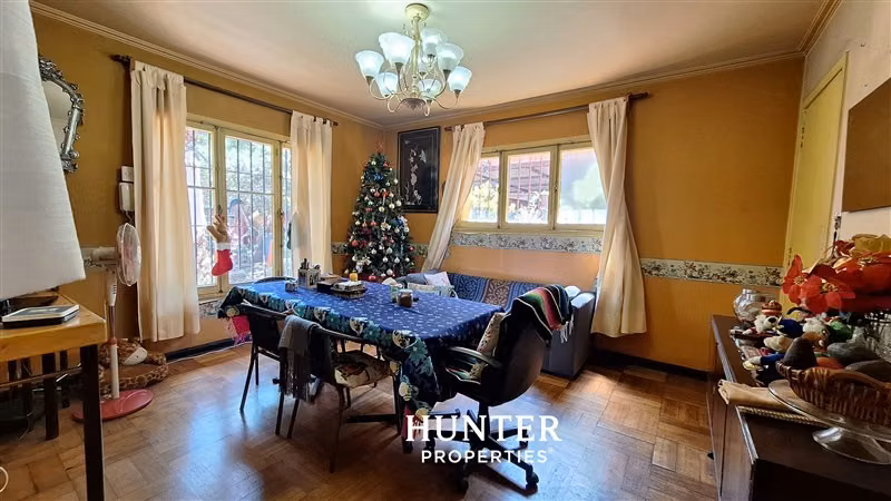 Casa OPORTUNIDAD en Ñuñoa 245mts2 - 460mts totales terreno