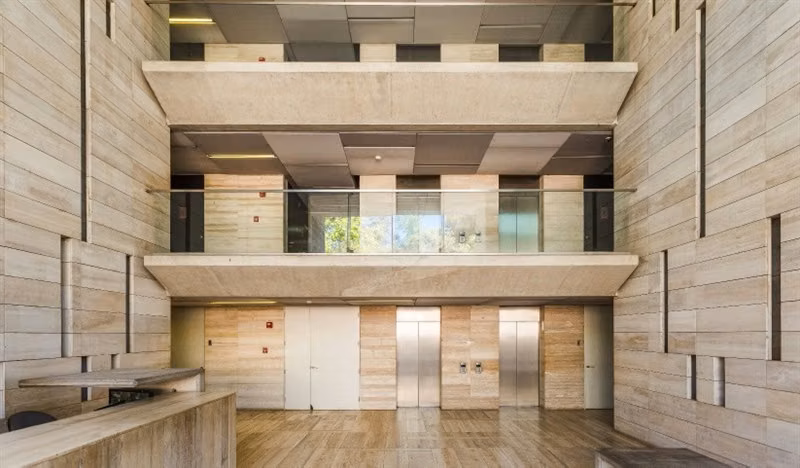 Oficina Planta Libre 187 M2 Sta. Maria Manquehue, Vitacura
