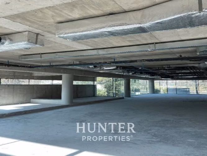 Oficina Planta Libre 188 M2 Sta. Maria Manquehue, Vitacura