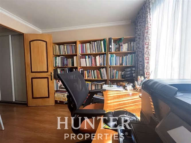 Departamento en venta de 3 Dorm. 3B. 1E. 1B Las Condes